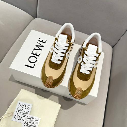 Picture of Loewe Shoes Women _SKUfw148116035fw